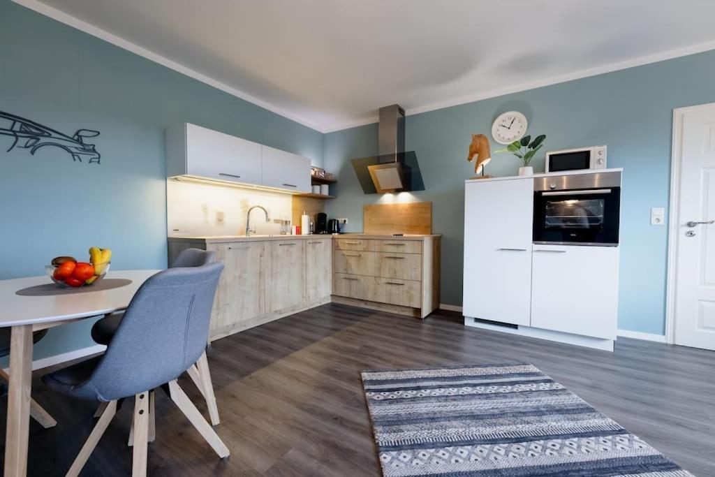Herresbach Racing-Apartment מראה חיצוני תמונה